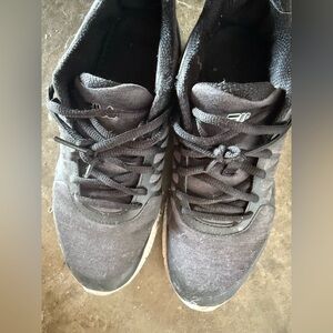 Women’s Black Athletic Shoes